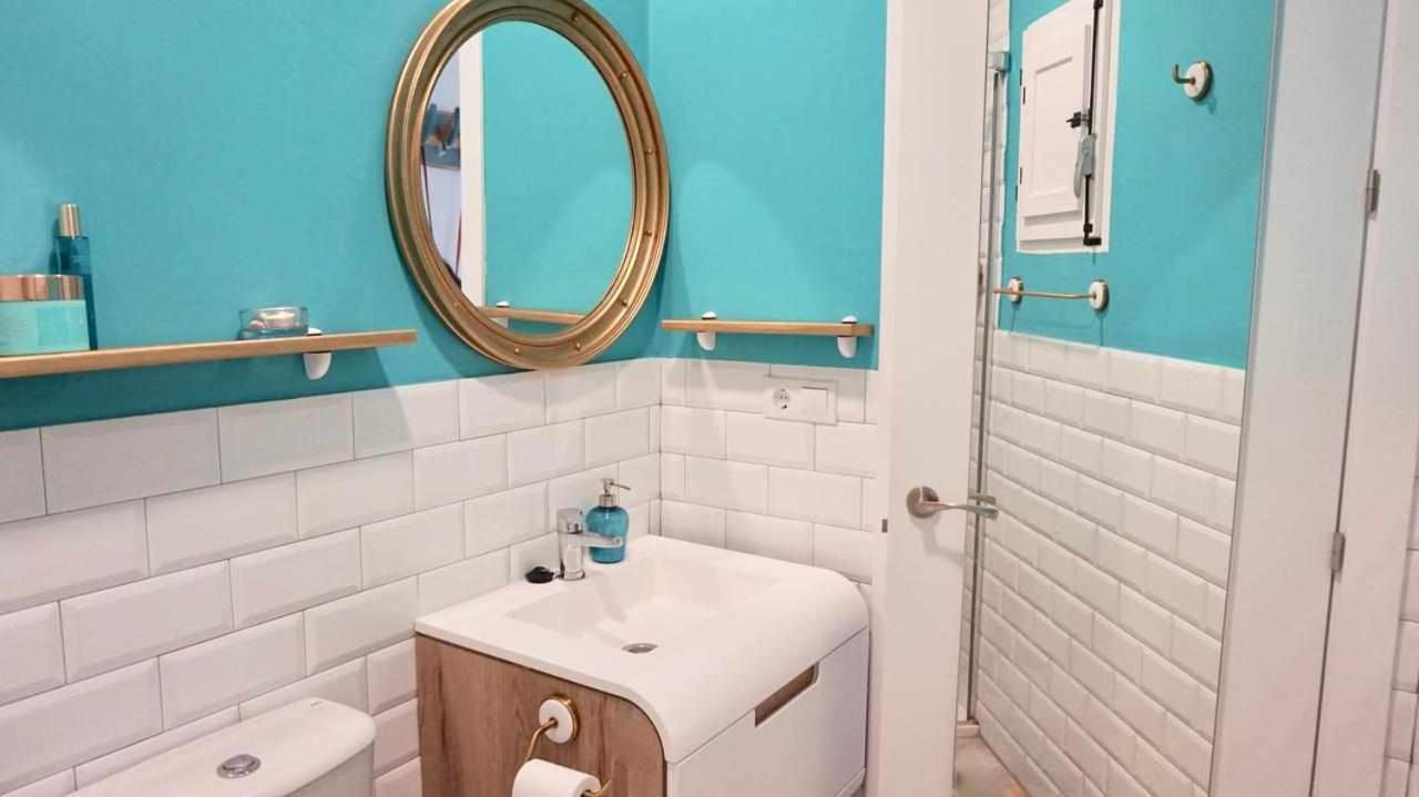 Fantastico Atico En El Casco Antiguo En A La Pla Apartment Cadiz Bagian luar foto