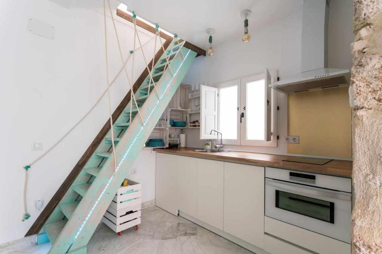 Fantastico Atico En El Casco Antiguo En A La Pla Apartment Cadiz Bagian luar foto